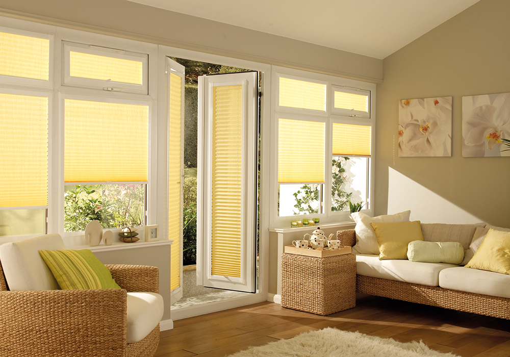 Key Differences: Honeycomb vs Pleated Blinds